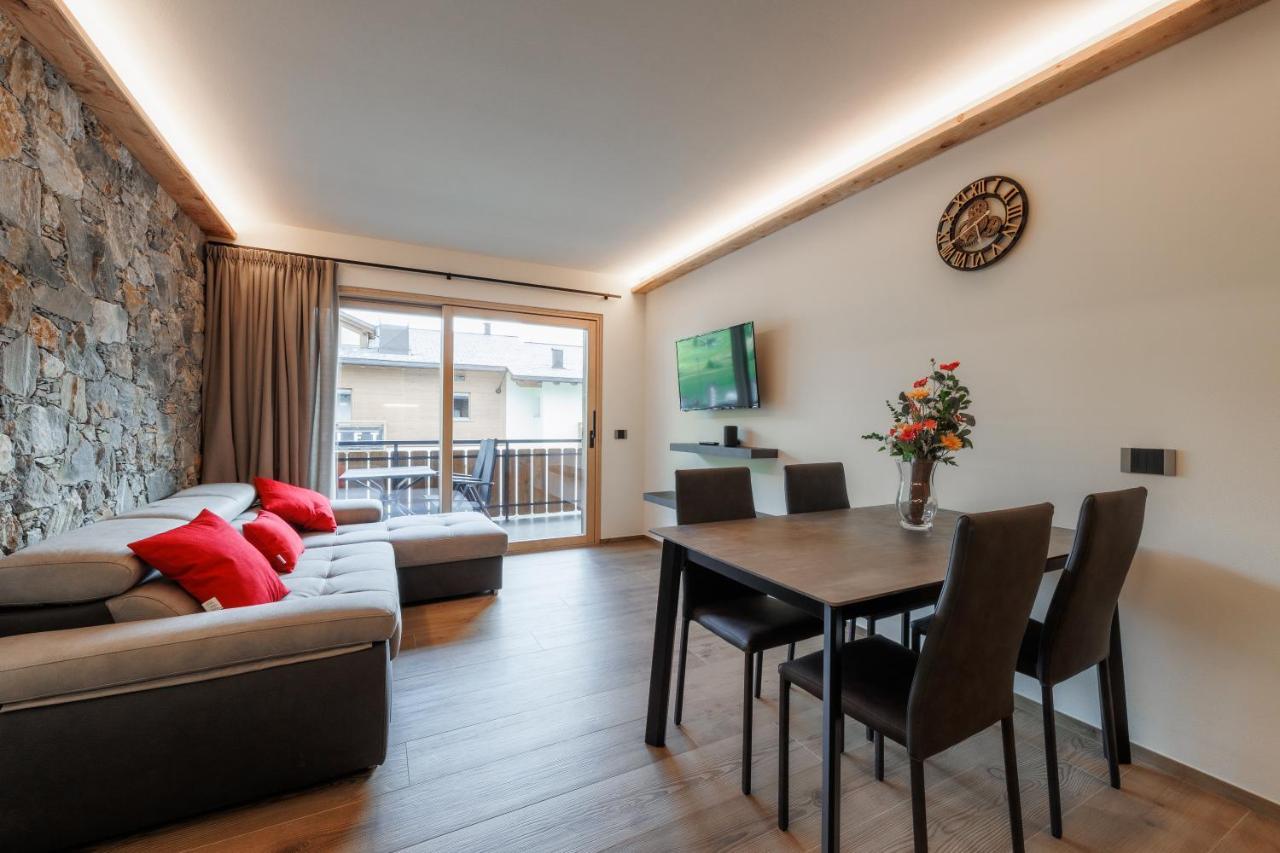 Stella Del Nord - Livigno Centro Apartment ภายนอก รูปภาพ